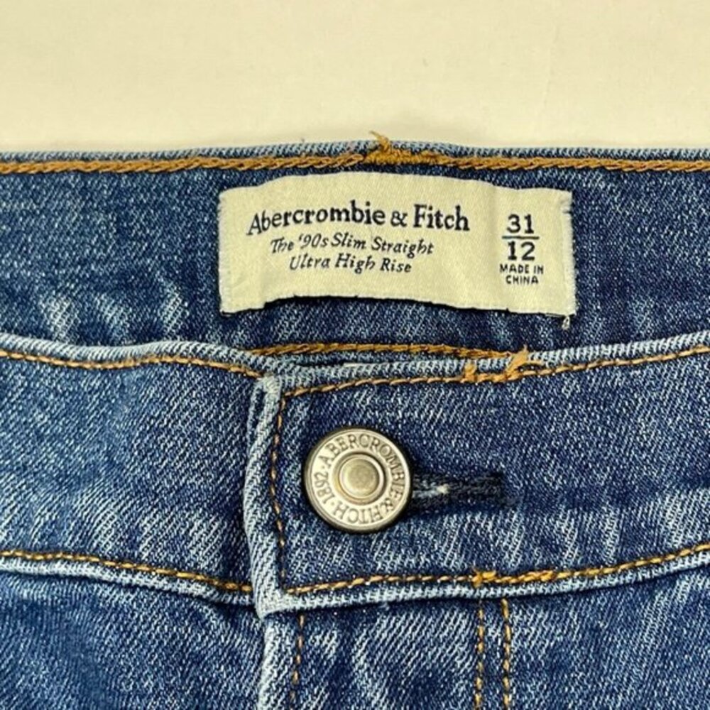 Abercrombie Fitch Curve Ultra High Rise 90s Slim Straight‎ Jeans Women 31 12 EUC - Picture 6 of 8